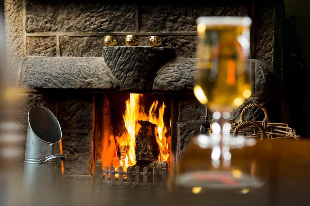 The Queens Head Kettlesing Harrogate Exteriör bild